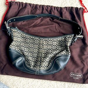 Small Coach Hobo Styled Shoulder Bag